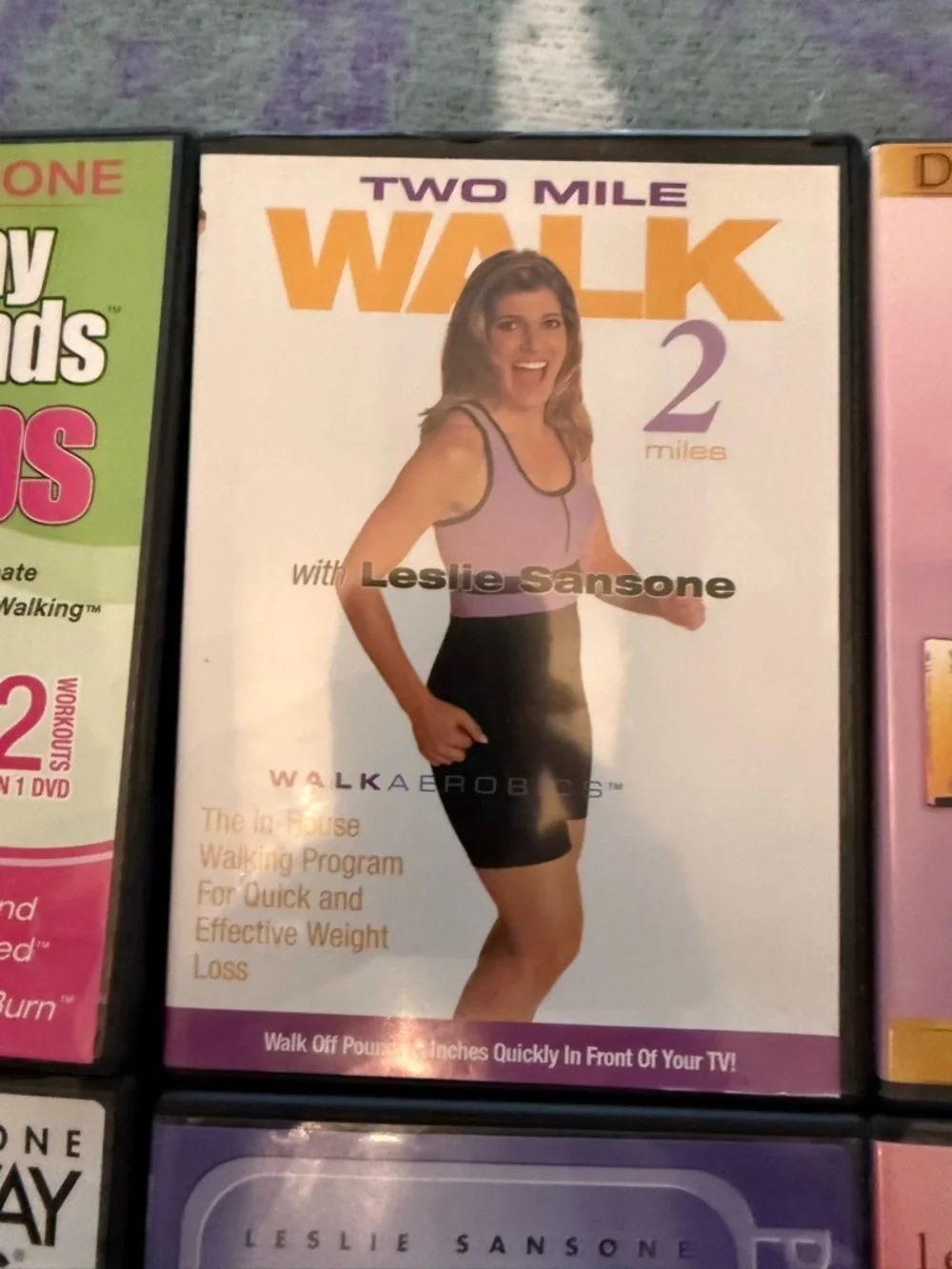 Walk Away the Pounds - Leslie Sansone - Picture 13 of 15
